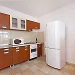 By The Sea Dugi Rat, Omis - 7575 דירה דוגי ראט