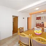 By The Sea Dugi Rat, Omis - 7575 דירה